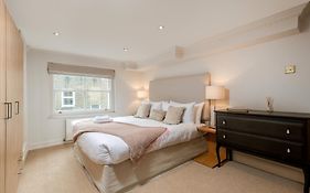 Spacious, Calm One Bedroom